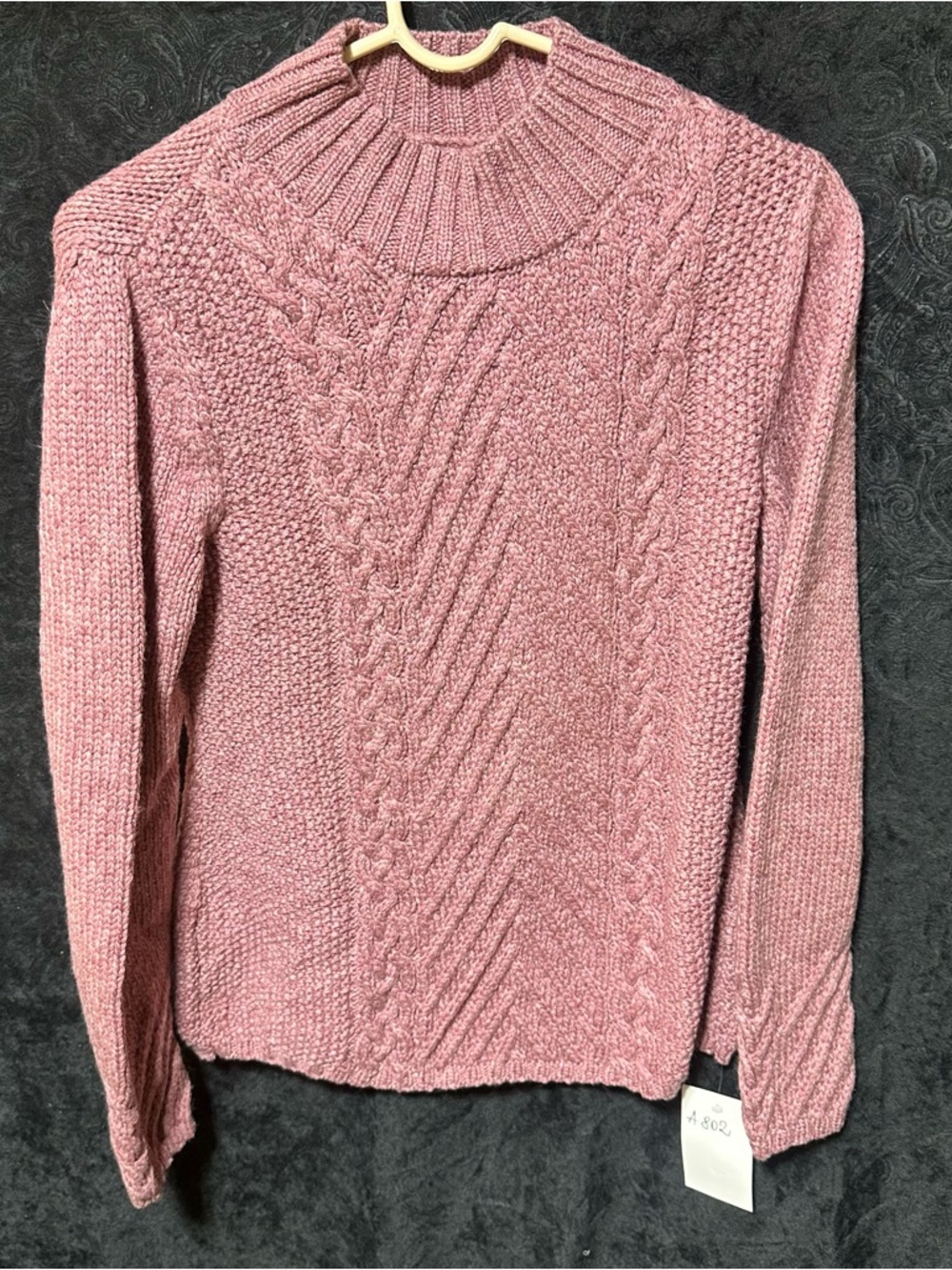 NWT! Women's M Cozy Cable Basket Knit Irish 100% Merino wool Sweater Pink